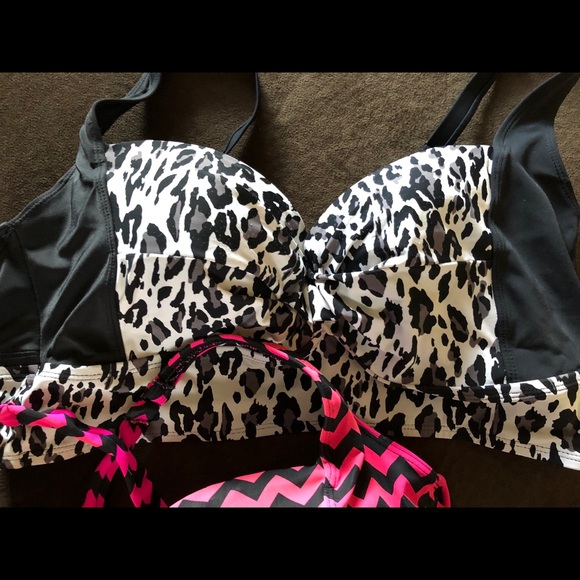 Two Torrid Size 18 Bathing Suit Quarter Length Top - Picture 3 of 4